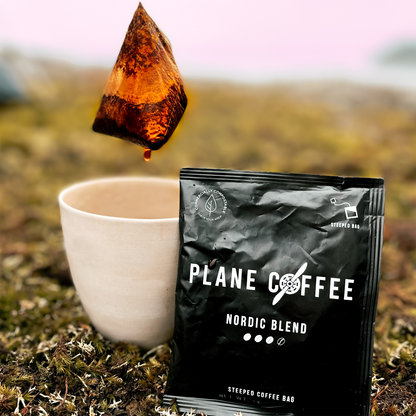 Plane Coffee gir deg den enkleste måten å få god kaffe på tur. Bare tilsett vann! 